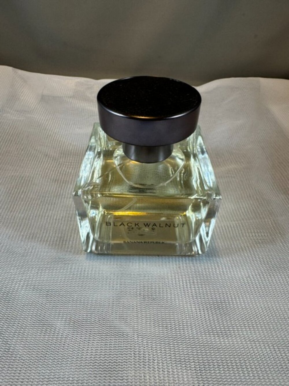 Banana Republic Black Walnut Eau de Toilette Spray for Men 3.4oz New No Box $60